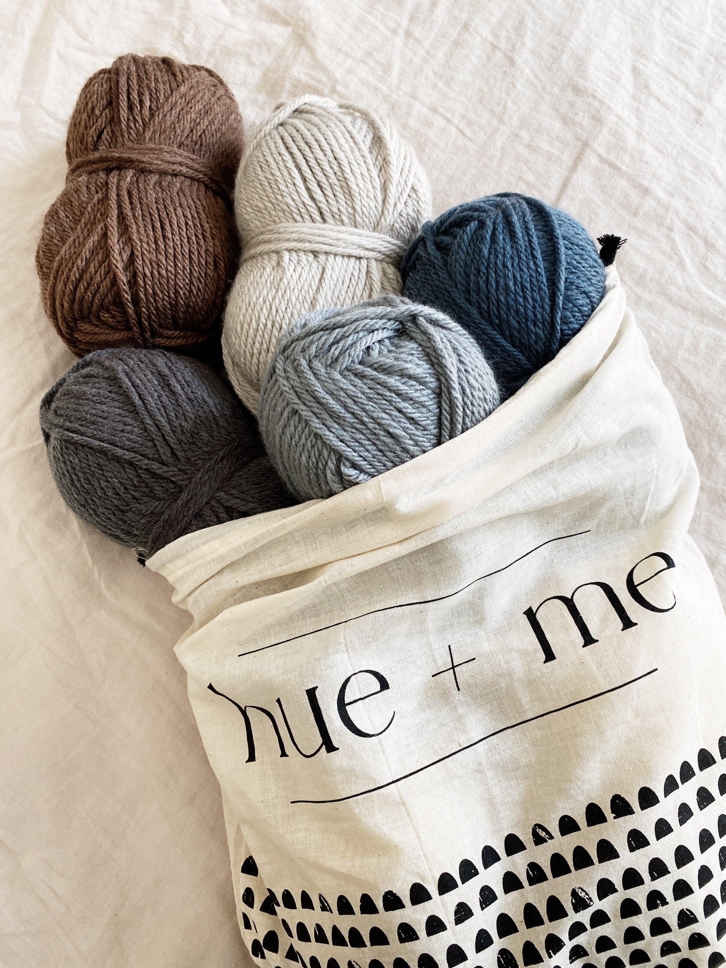 Hue + Me Sale and Project Bag