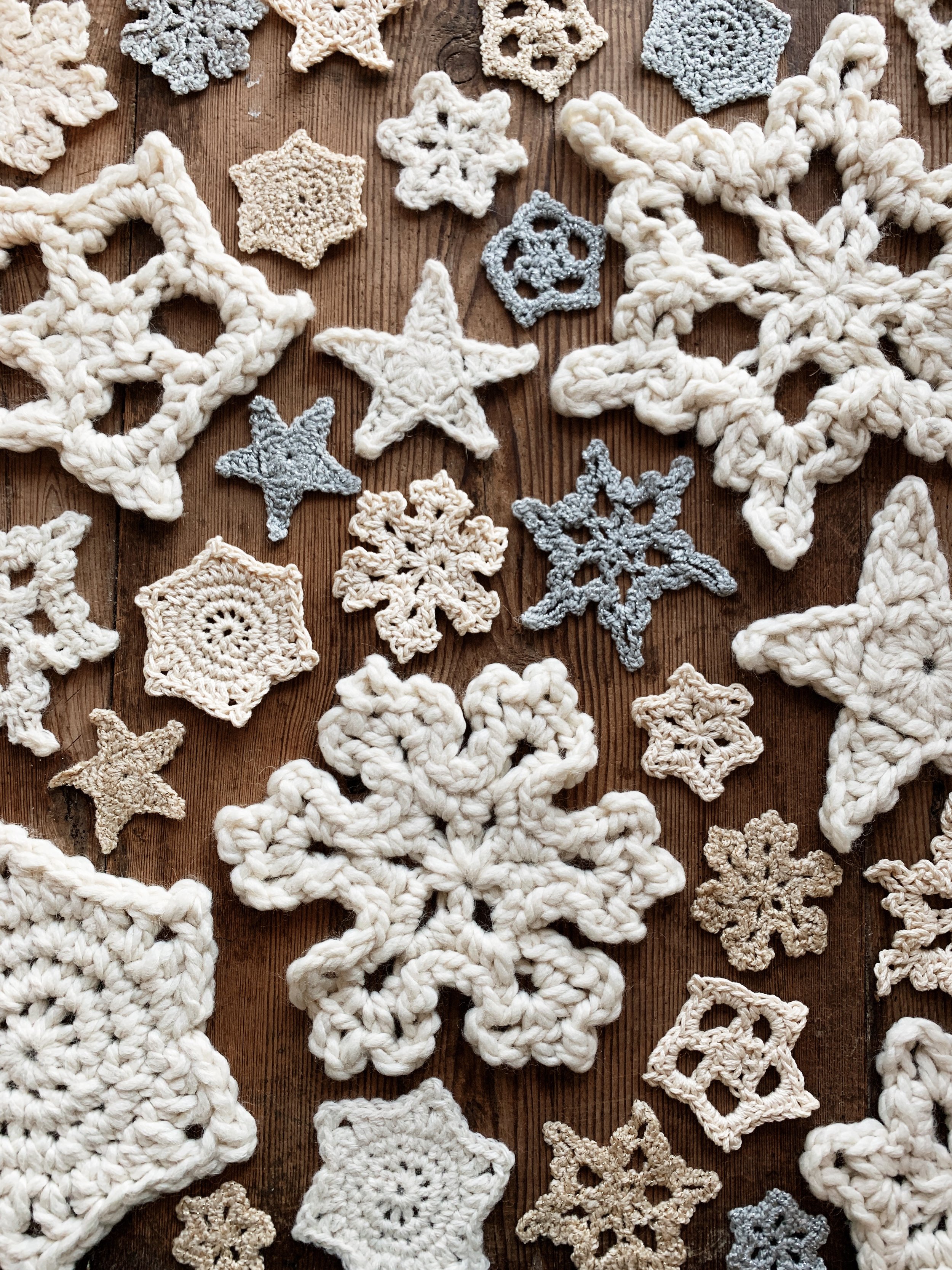 Everlasting Snowflakes pattern