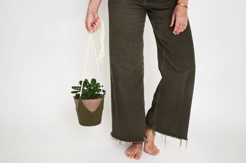 Perennial Plant Hanger Pattern by Two of Wands