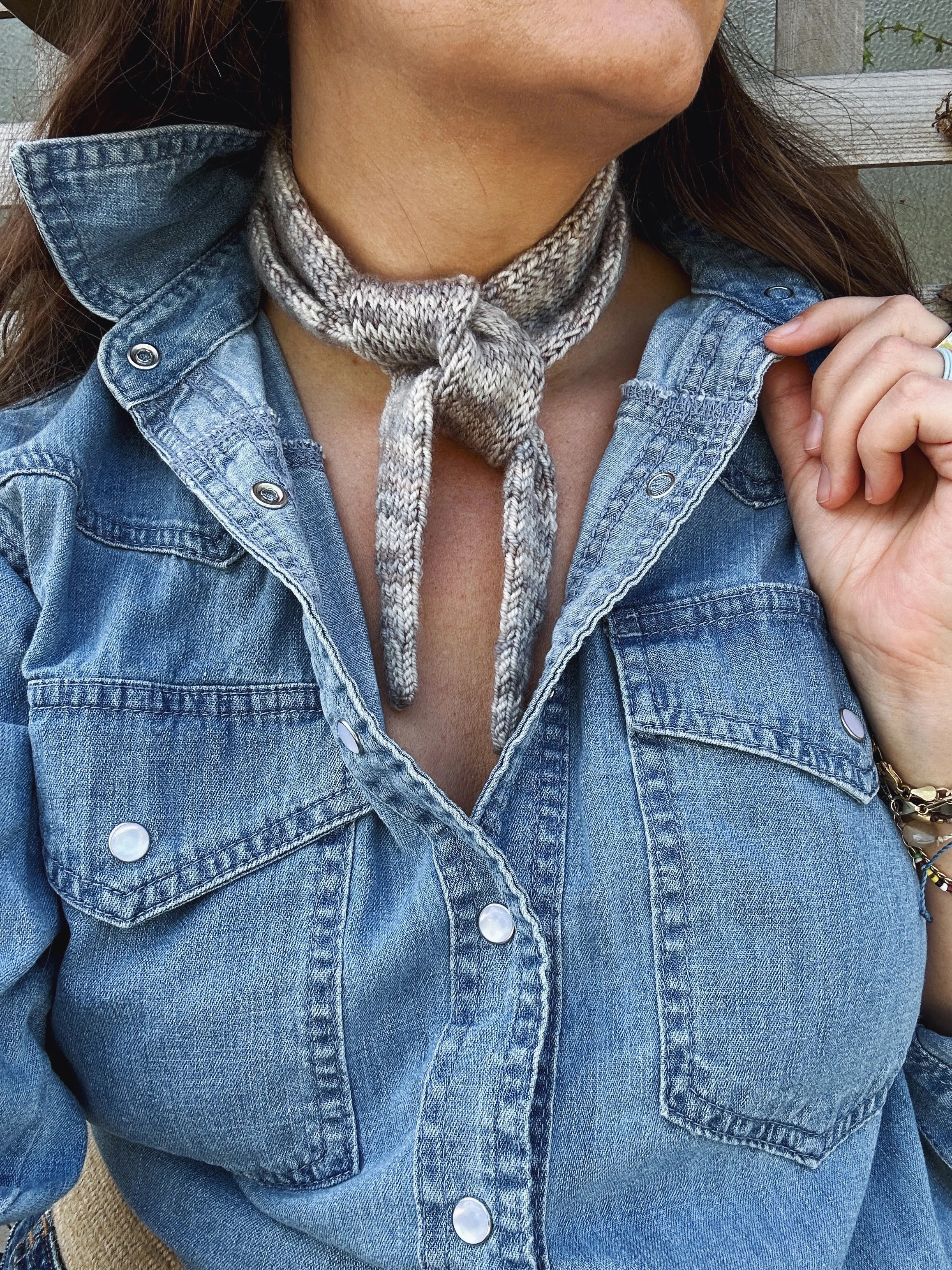 Audrey Neck Scarf Pattern by Two of Wands