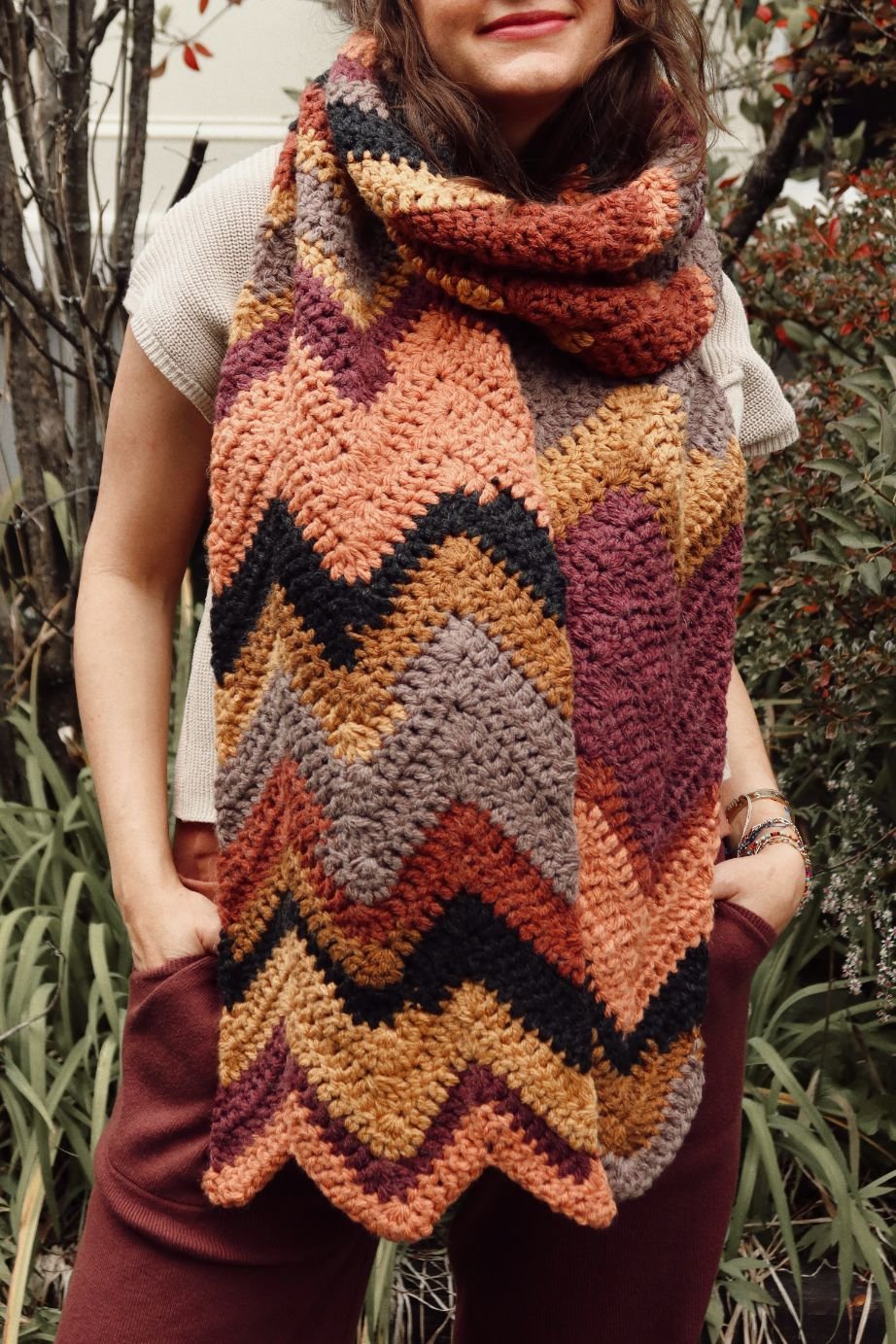 Hue + Me: Olivebridge Zigzag Scarf