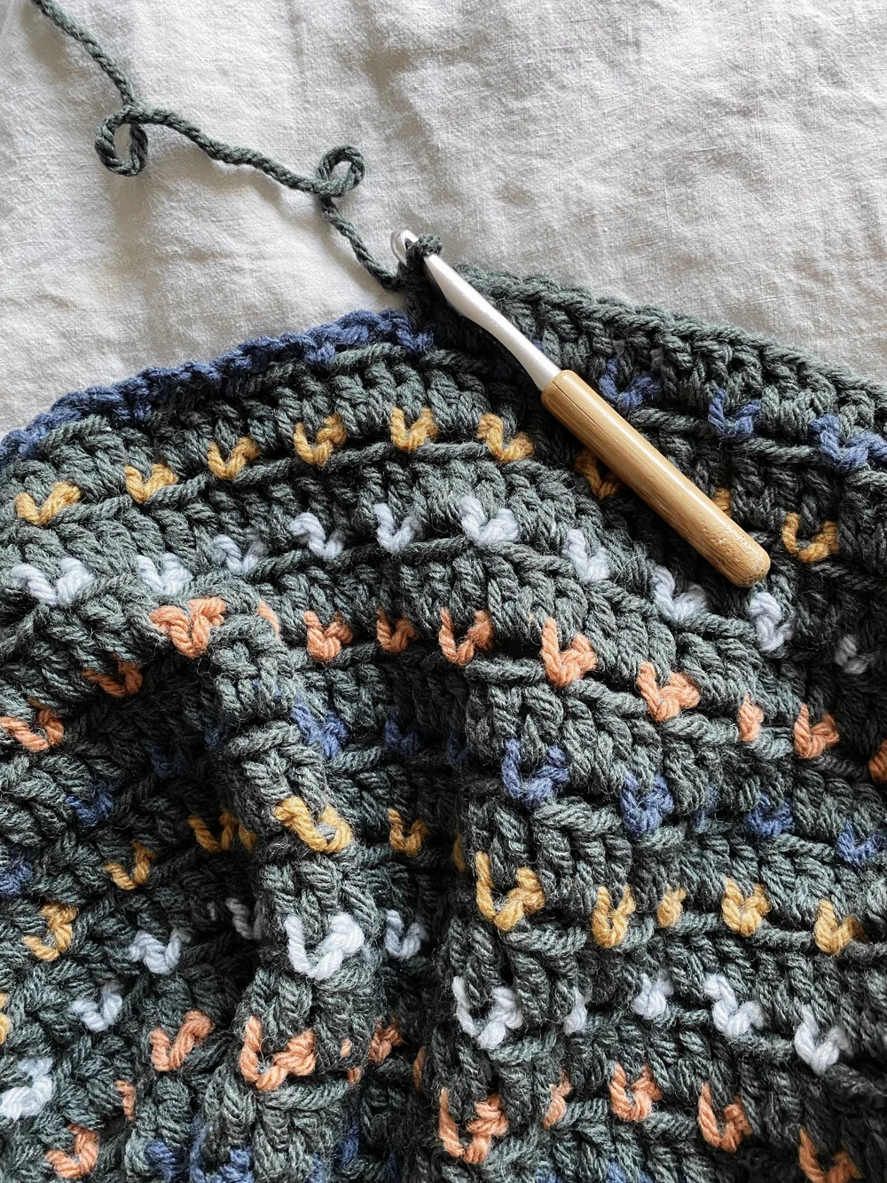 Hue + Me: Stargazer Throw