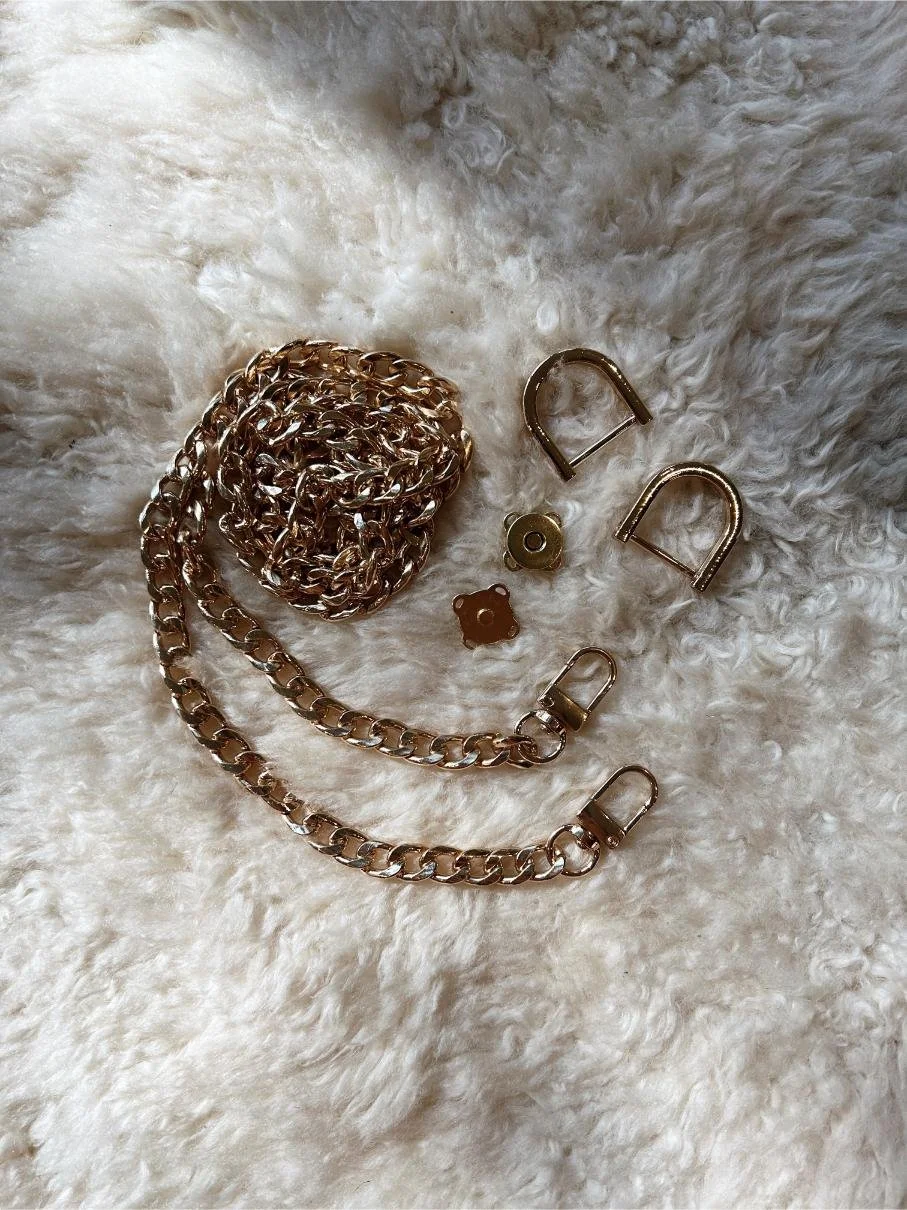 Dionne Crossbody Purse