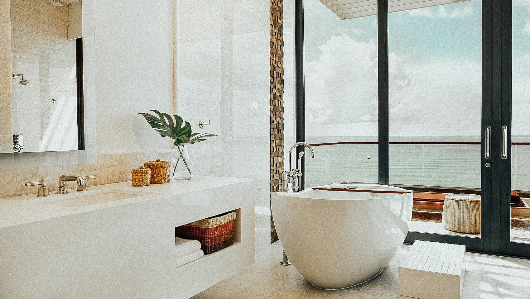 Kimpton Seafire Resort