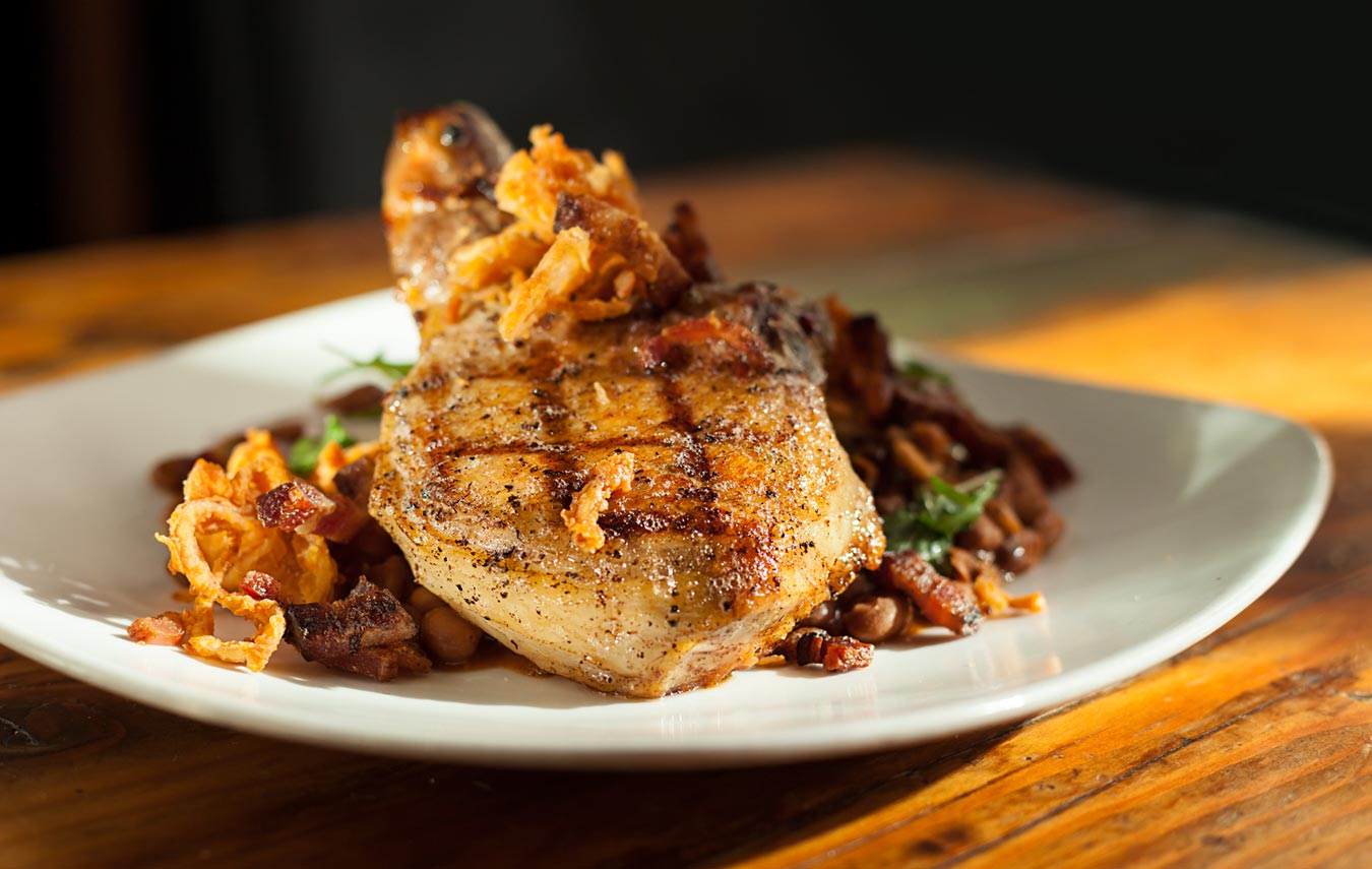 Food_photography_Pork_Chops_Best_restaurant_Sacramento_Cafeteria15L.jpg