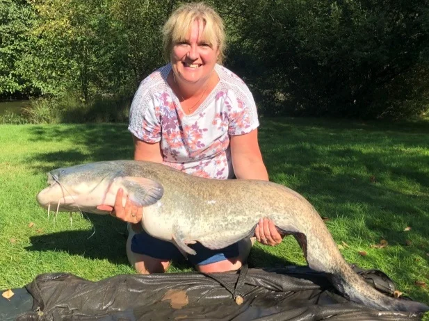 Tracy and her 46lbs PB Cat to top the Catfish Leader Board