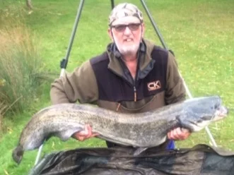 Tim and his 39lbs 5ozs Cat