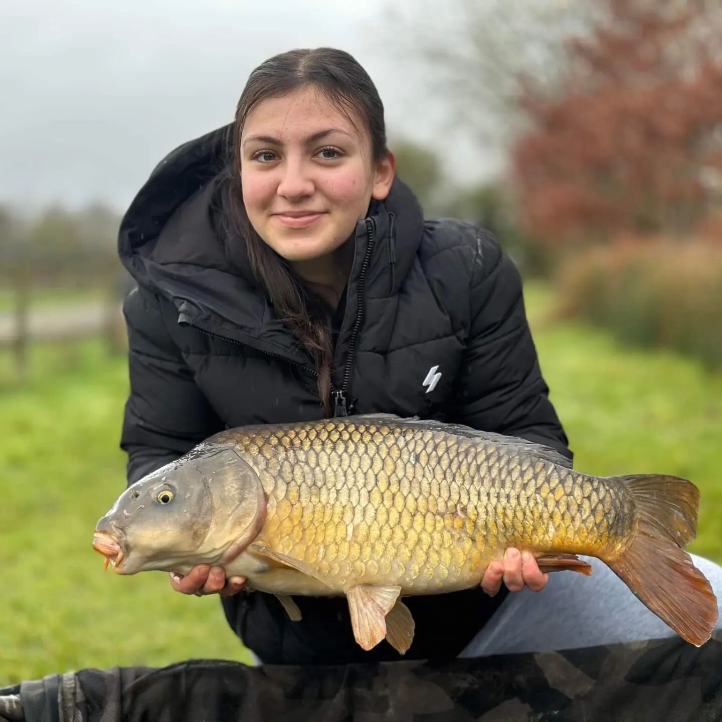 Undoubtedly, a damp and dreary start to the season, but some lovely specimens caught on our carp lake!

#carpfishing
#fishinglakes
#fishing 
#fishingholidays