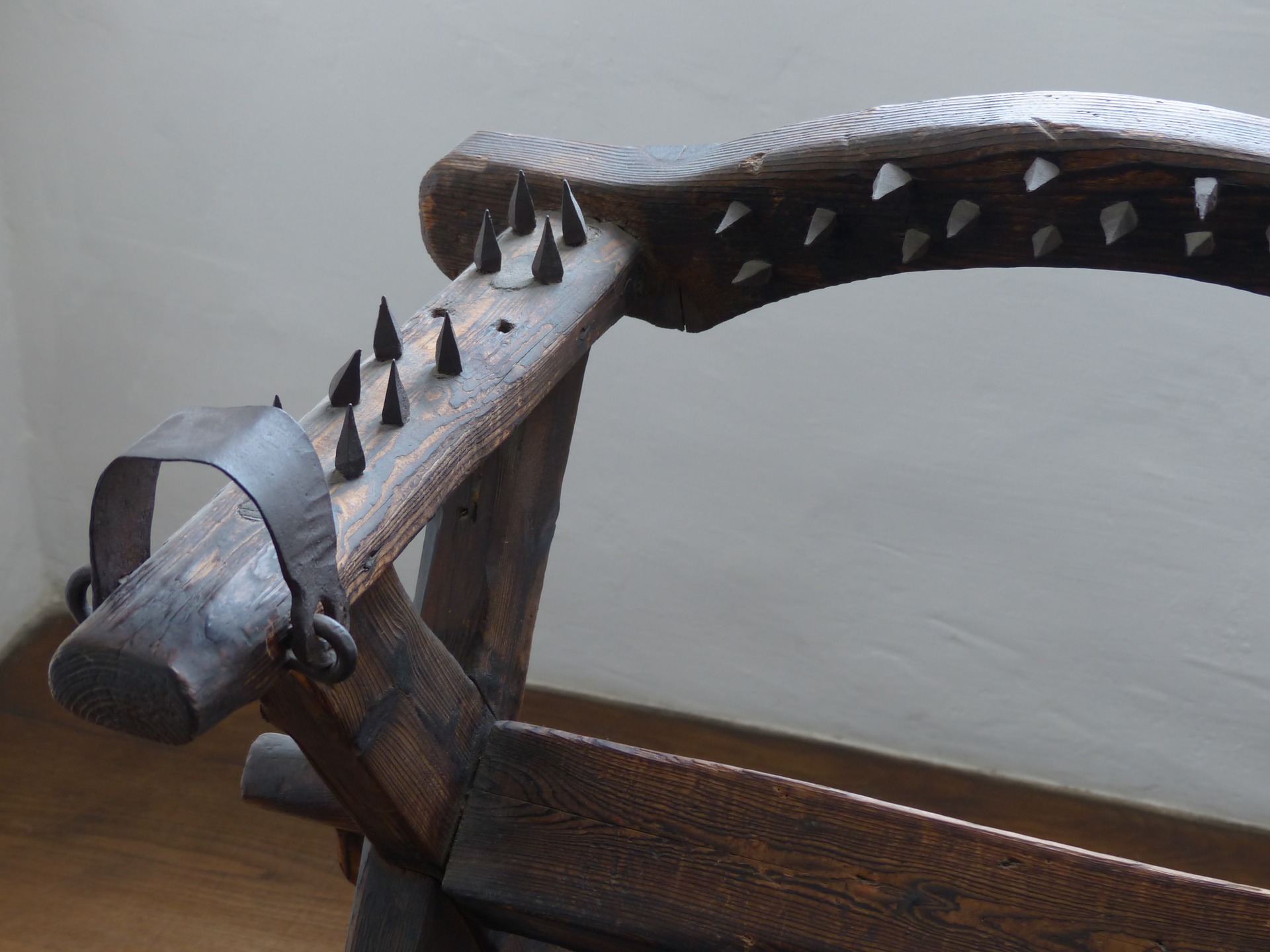 If armrests were like this on planes, then no one would want to steal them...