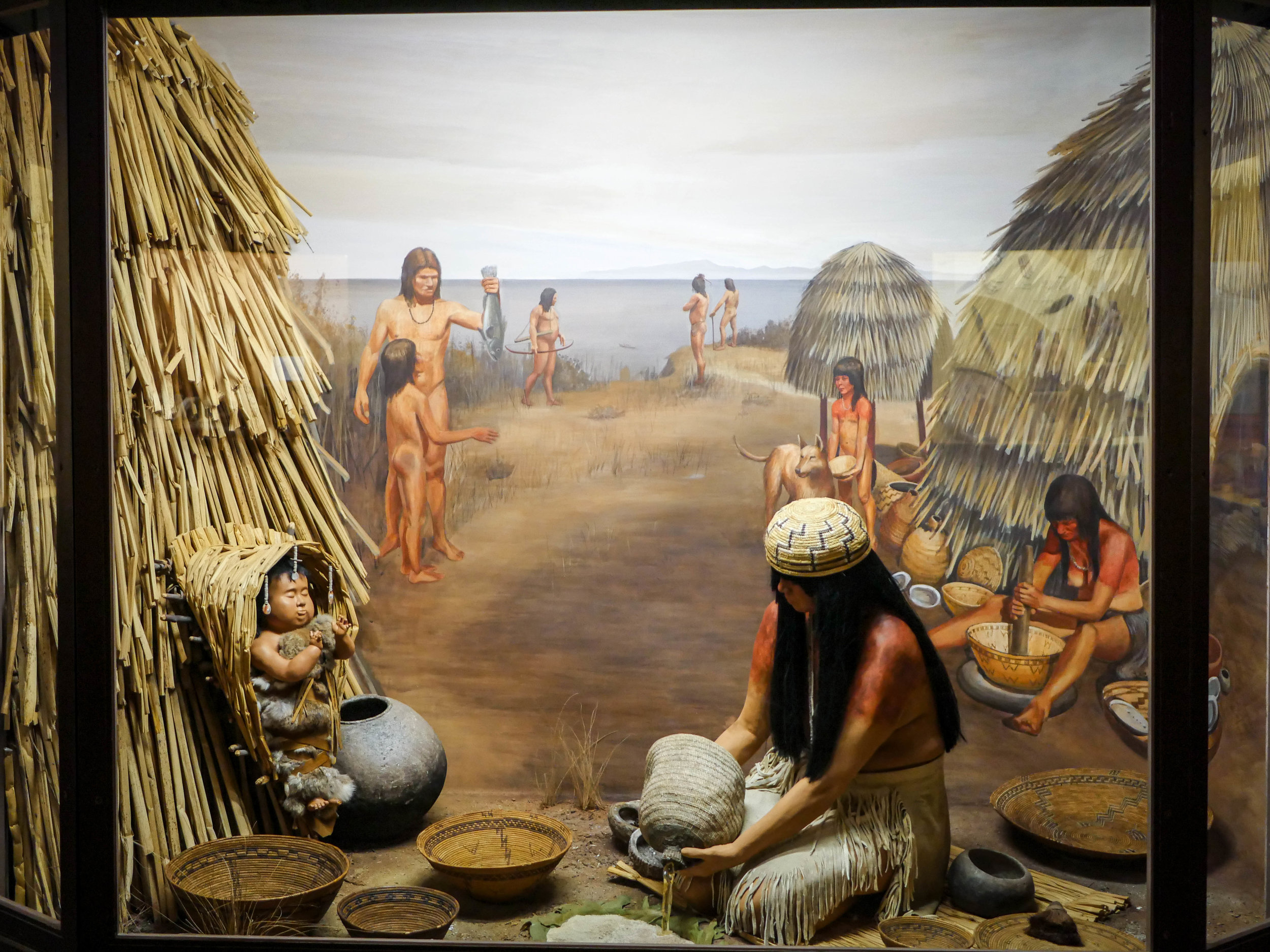Basket weaving diorama in the Chumash exhibit. 