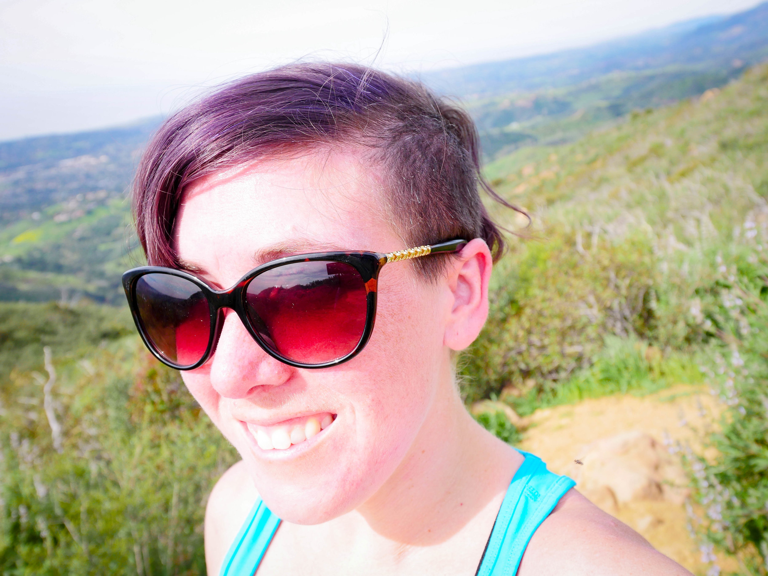 I normally don't take selfies but when I do I like to wear gigantic sunglasses so I can resemble an aphid. 