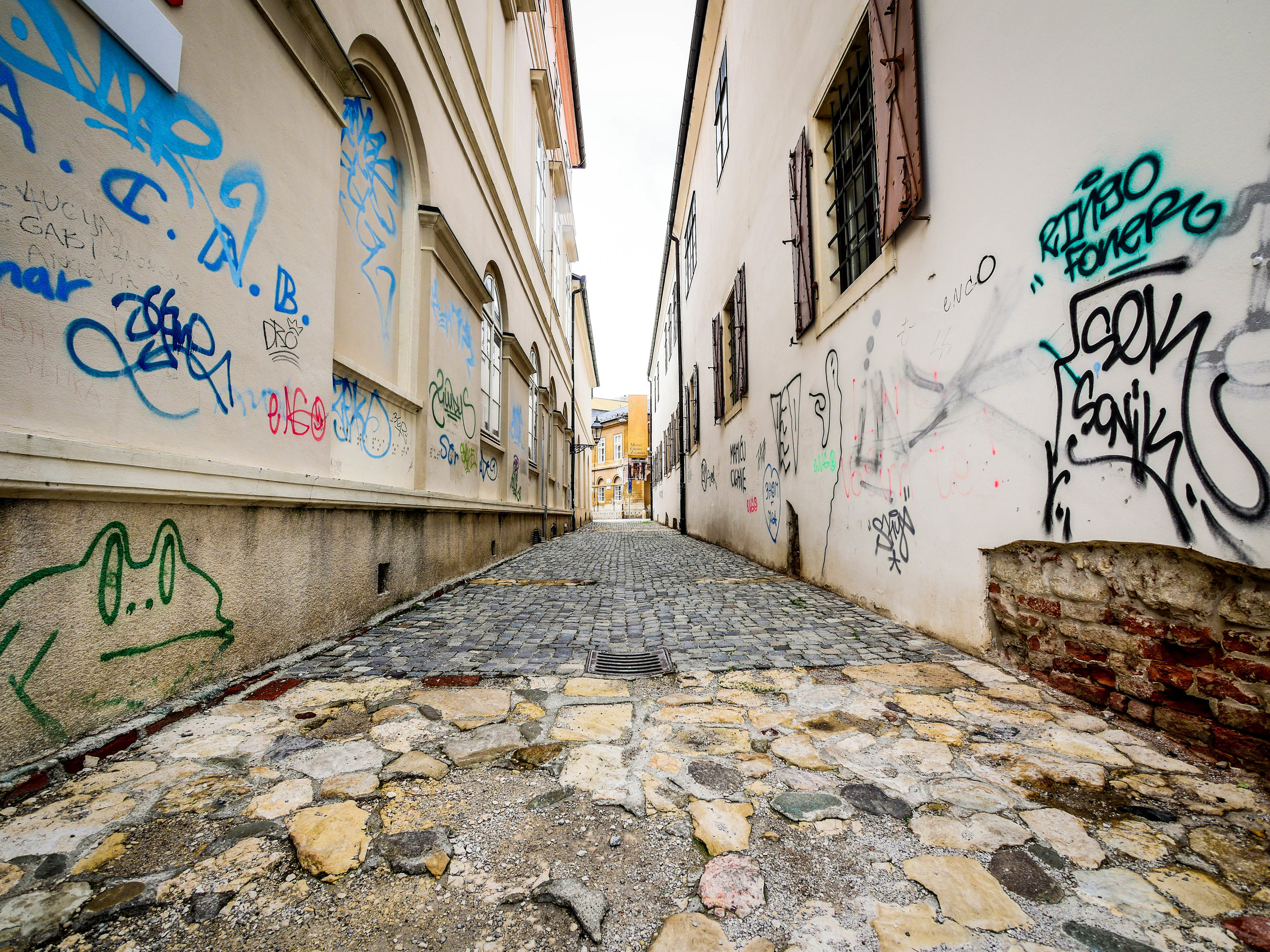 An alleyway in oldtown Zagreb. 