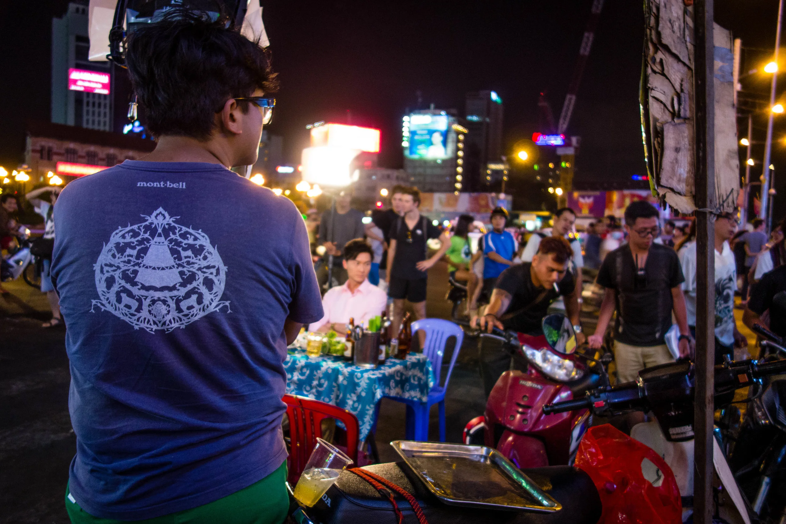 Night life scene in Ho Chi Minh City near Ben Thanh Market.