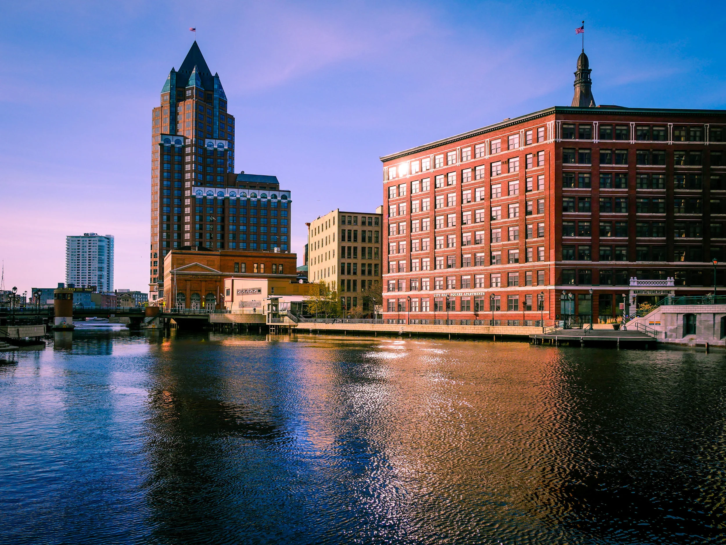 The Milwaukee River runs through downtown Milwaukee and a river walk provides the best views. 