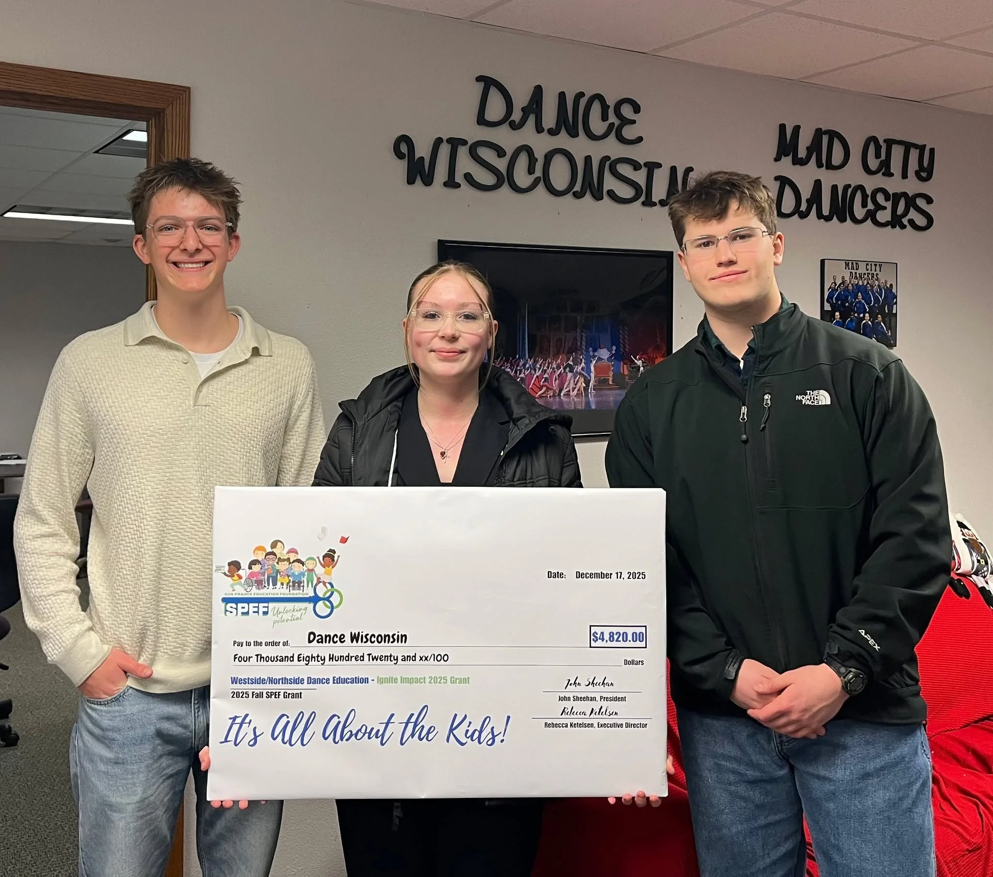 We are thrilled to announce that we have received funding for more Dance in the Schools programming this winter! Dance Wisconsin looks forward to upcoming residencies in Northside Elementary School and Westside Elementary School in Sun Prairie. 

For