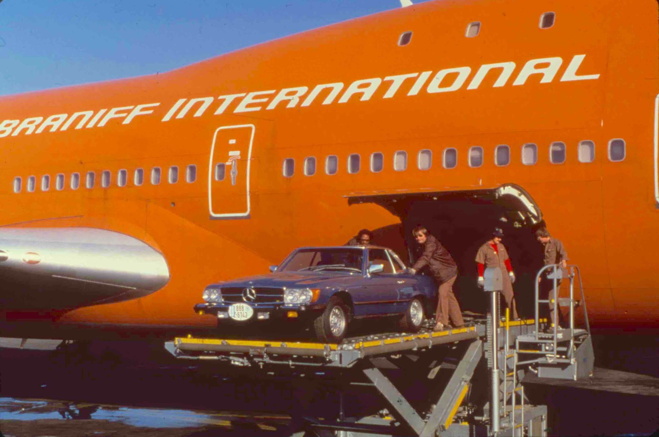 BI 747-127 N601BN Mercedes from LON DFW 1978.jpg
