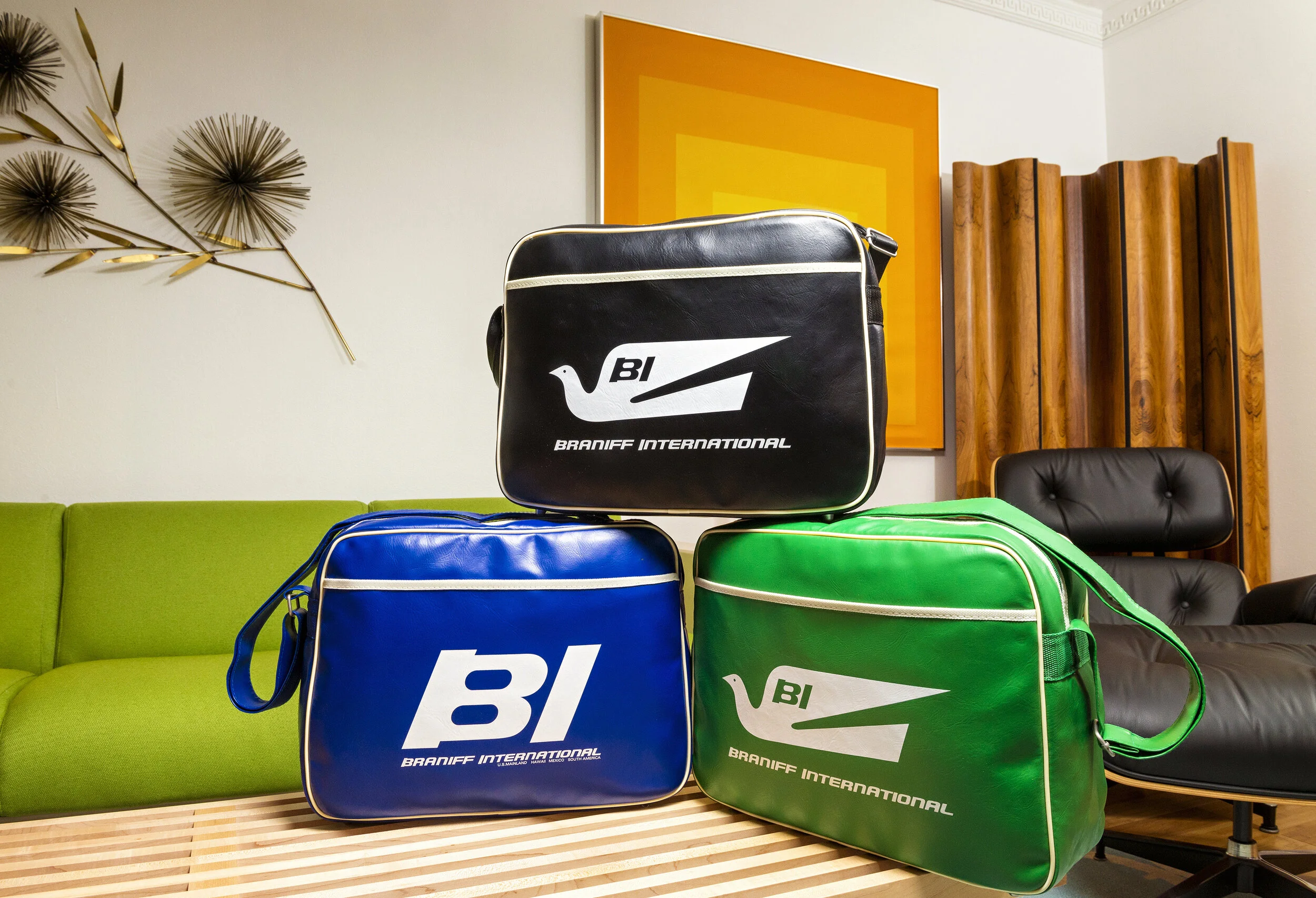 1703160004_DannyFulgencio_BraniffBoutiques.jpg