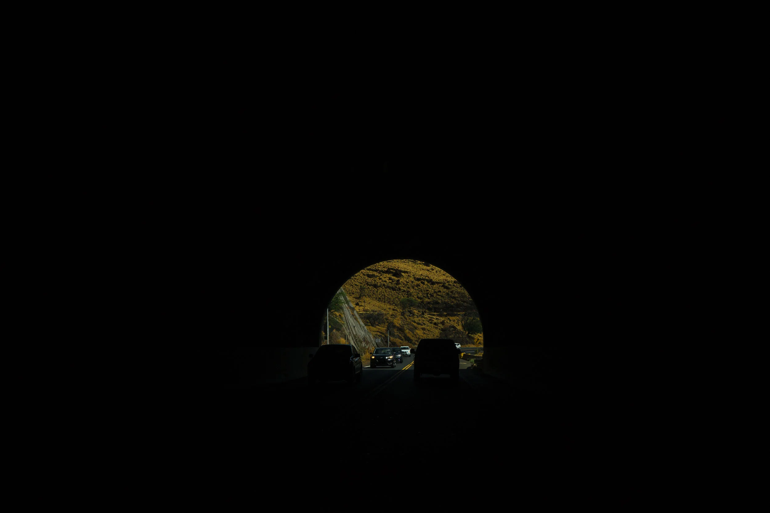 Maui_BlackTunnel-1.JPG
