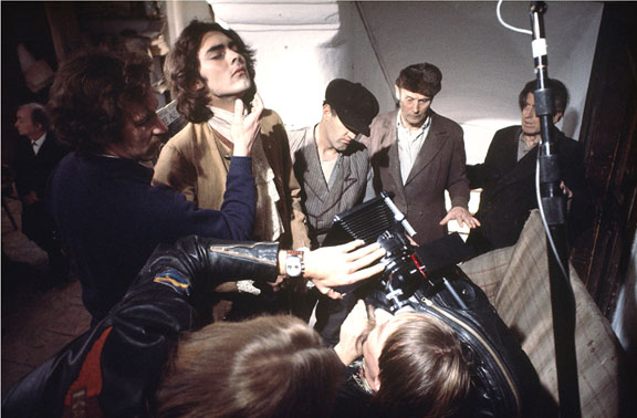 Heart of Glass - Werner Herzog hypnotizing his actors