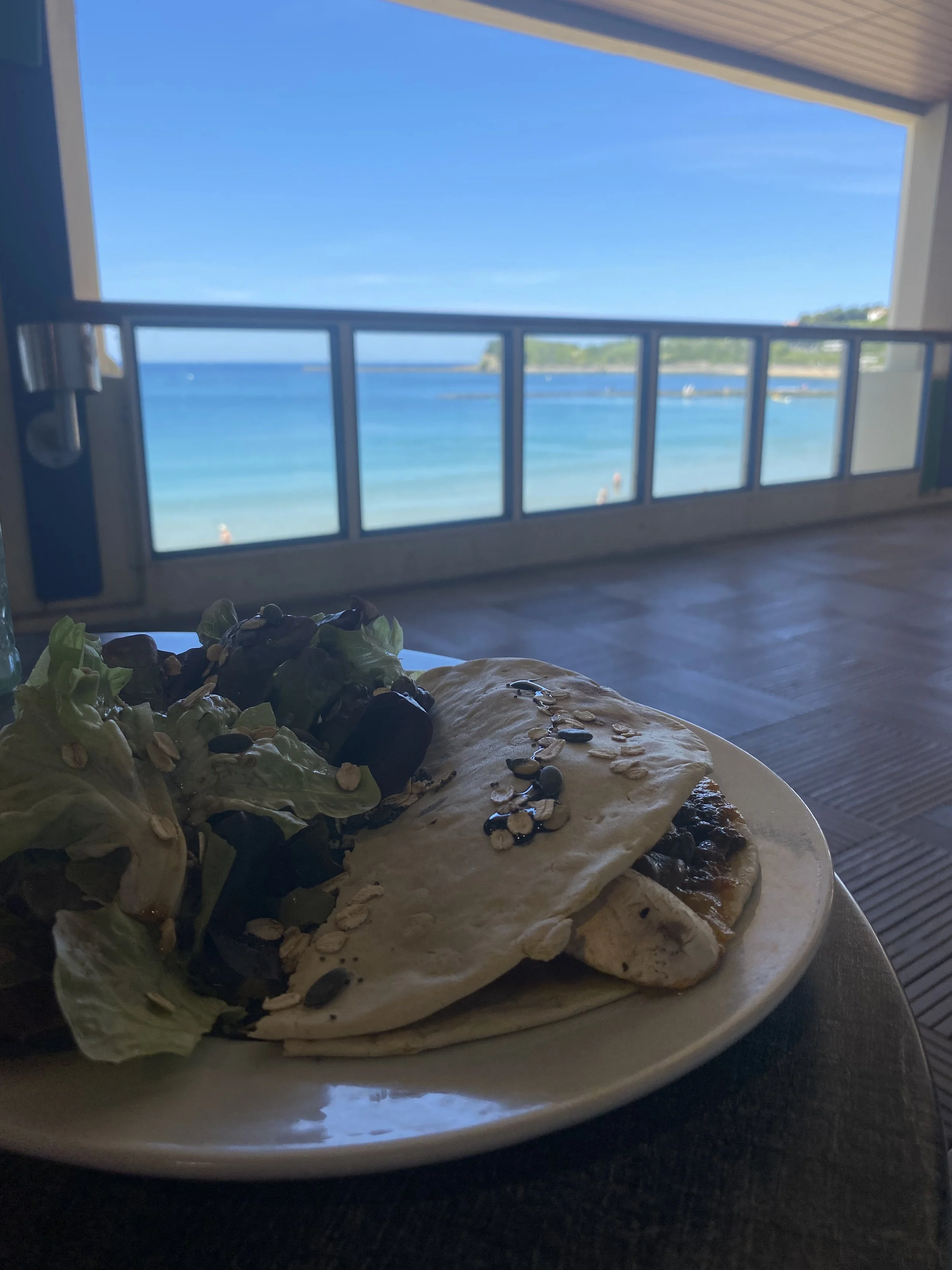 Discovering the Basque coastal path — La Classe