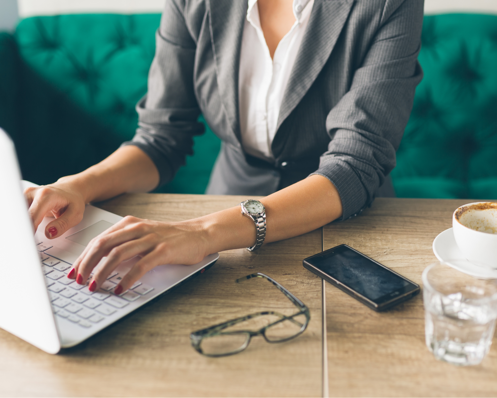 French Language Learning Challenges for Busy Professionals