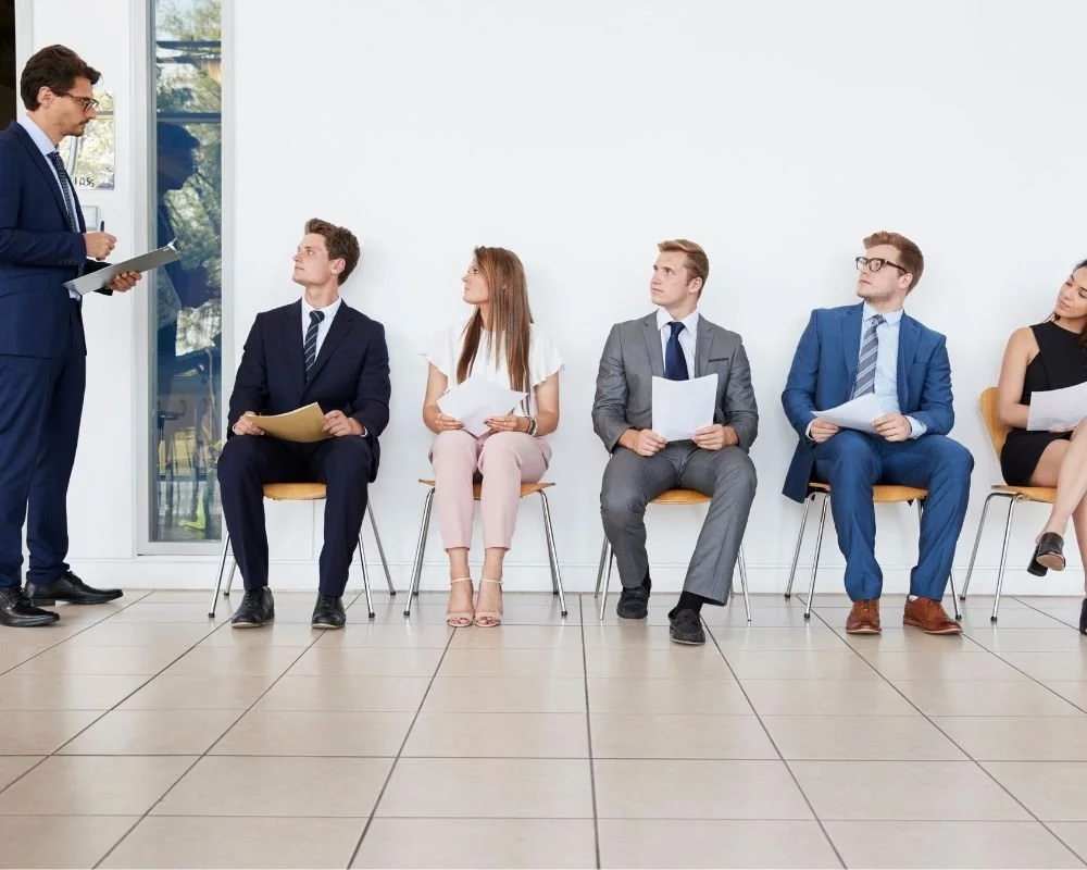 Job Interview Europe French for Business: Boost Your Career with Language Skills — La Classe