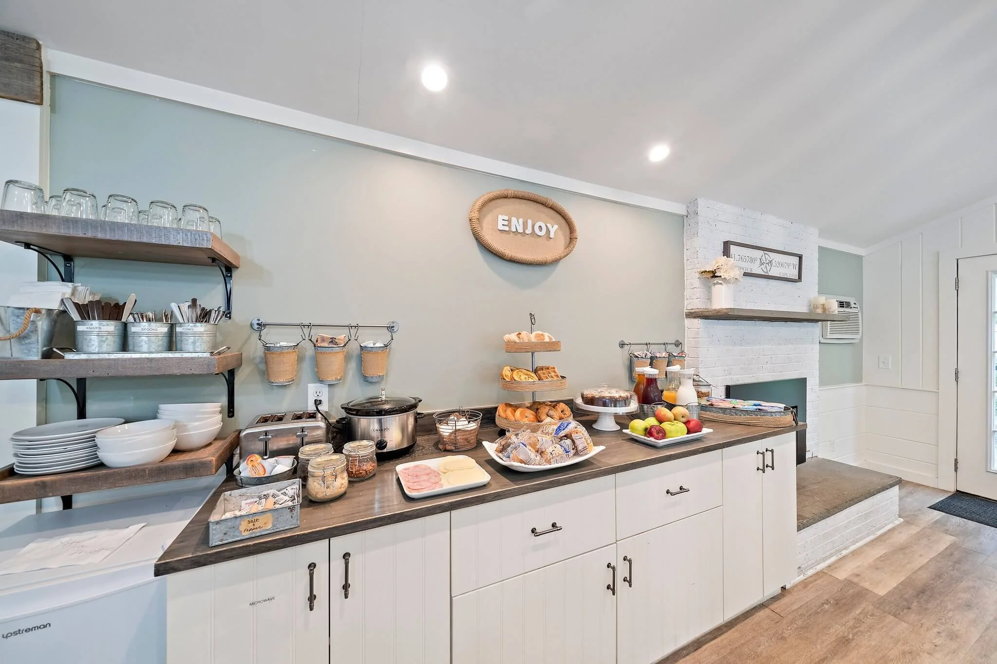 Sandwich Inn and Suites Kitchen.jpg