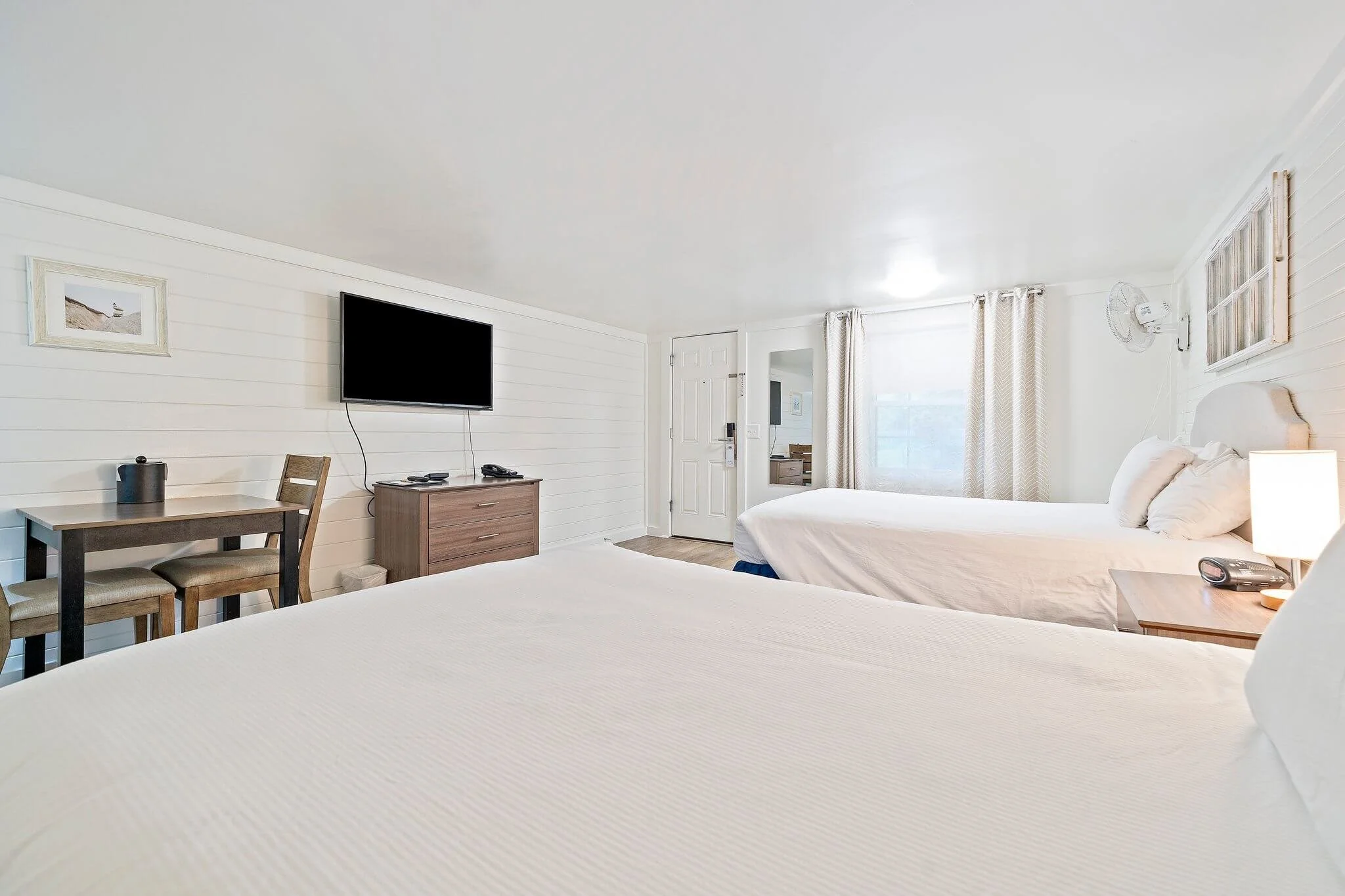 Sandwich Inn Room Image