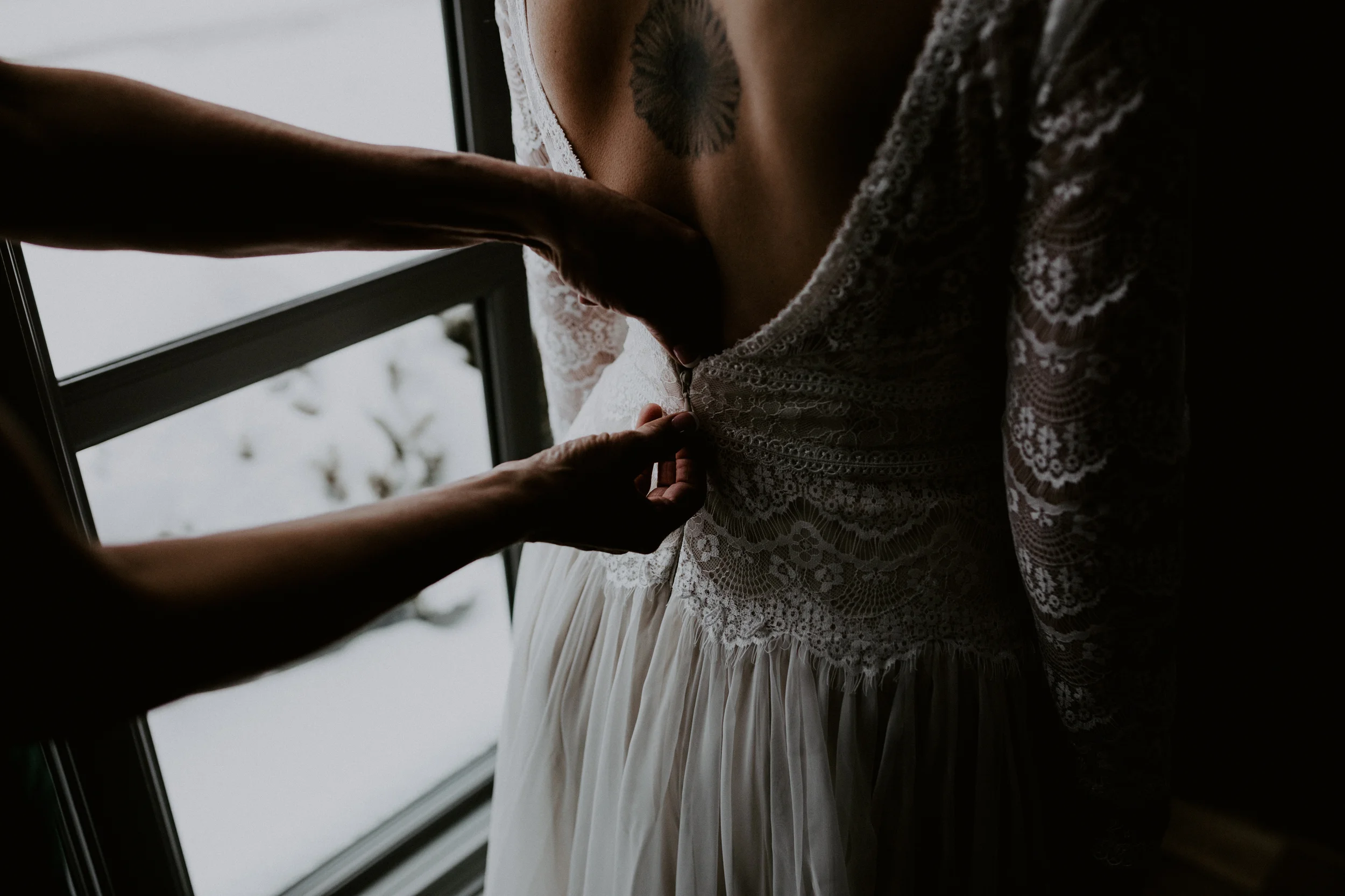 (039) Magic + Jon (Wedding).jpg