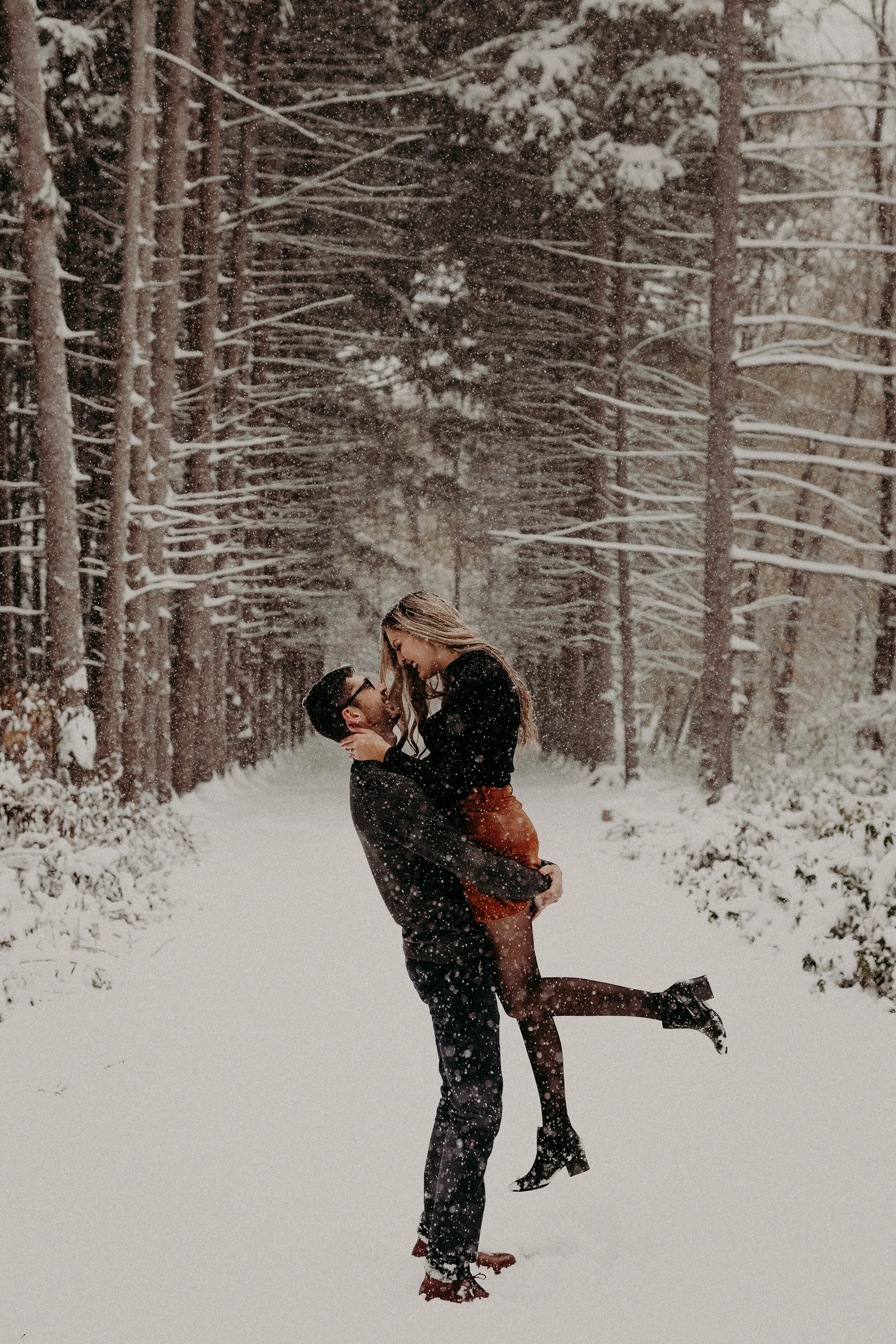 (072) Shannon + Brandyn (Engagement).jpg