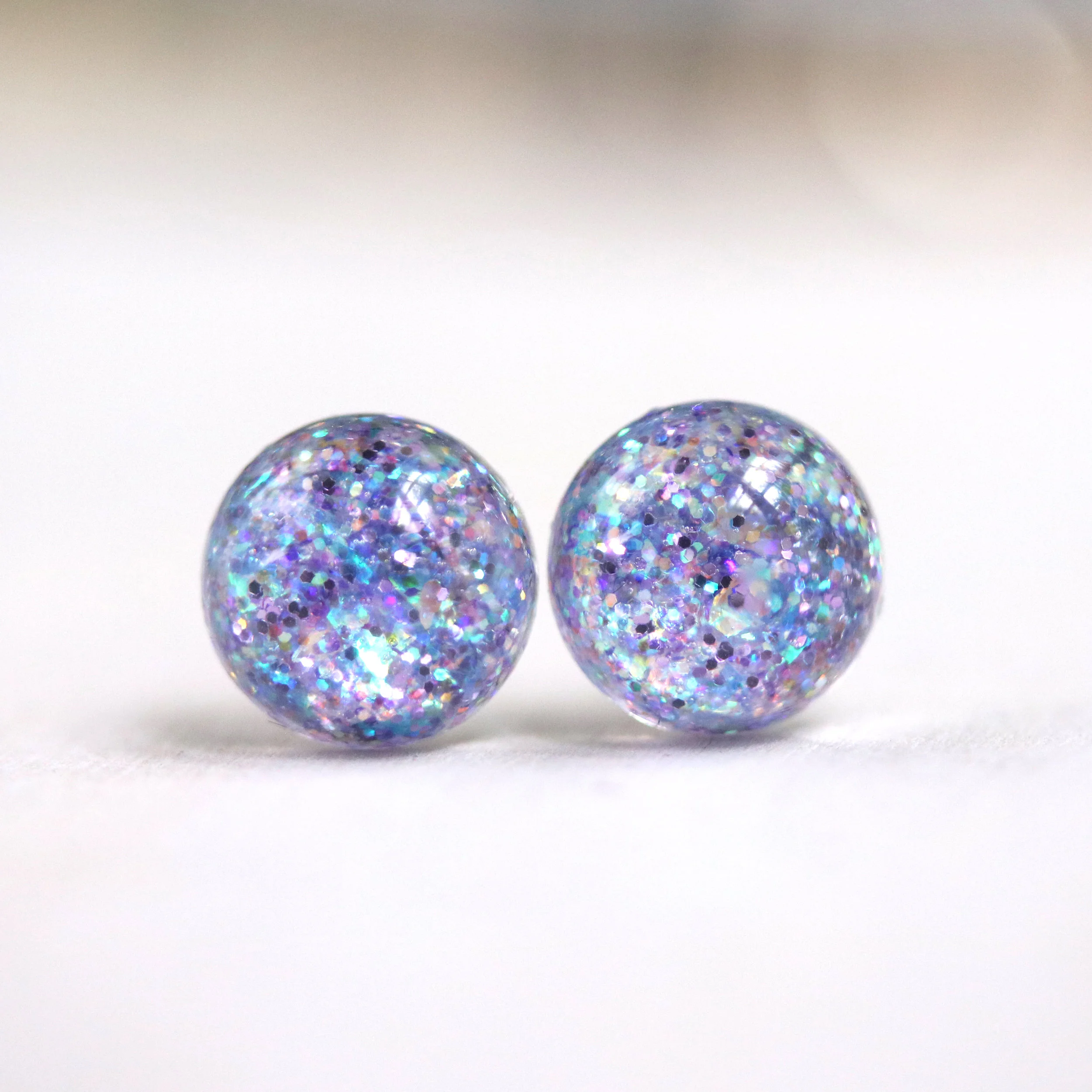 glitter globe