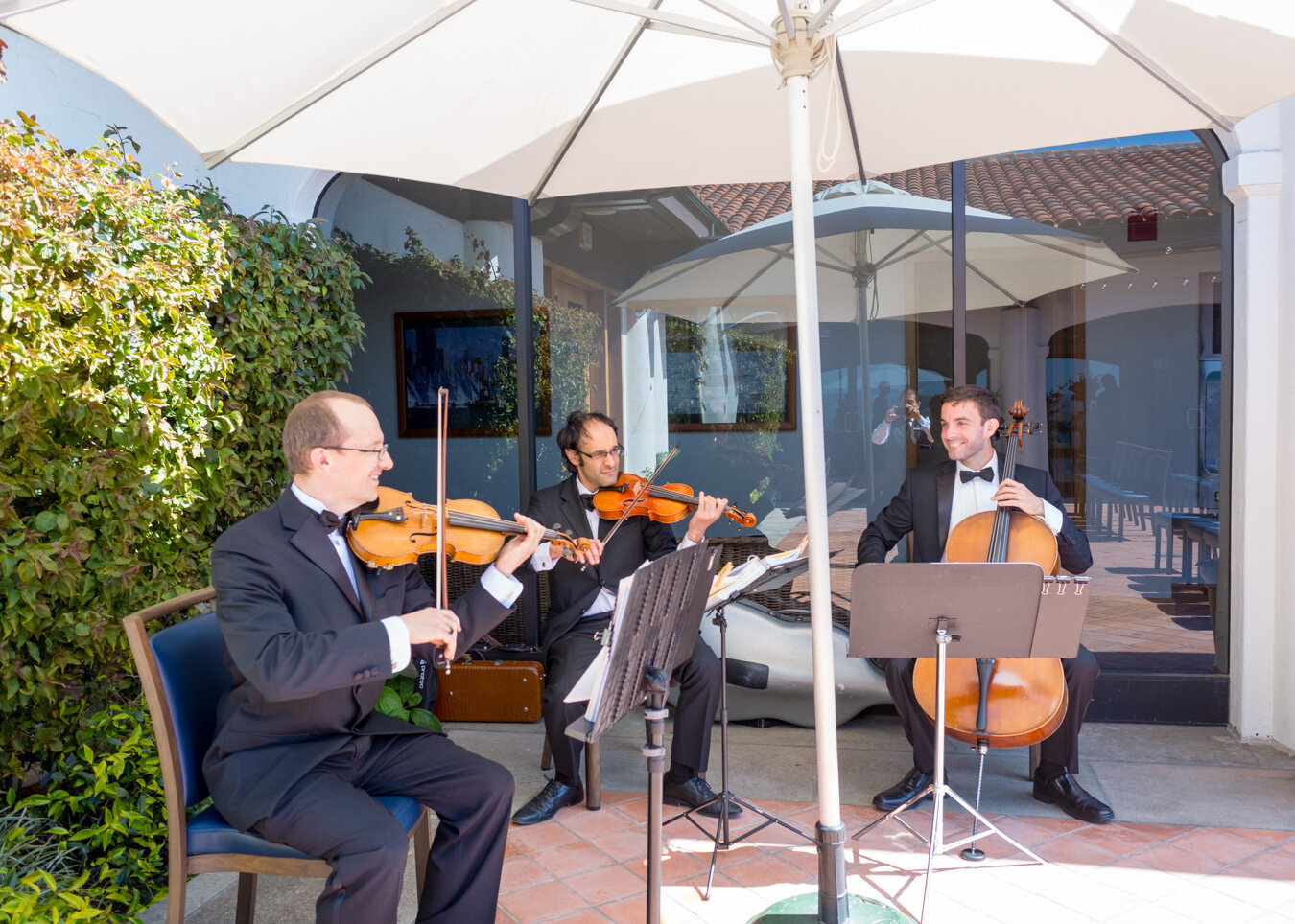 Trio Maxim performs at St.Francis Yacht Club in San Francisco. #triomaxim #weddingtrio #bridalmusic #weddingmarch #napawedding #pachelbel #processional #SFwedding #bestwedding #besttrio #top10wedding #bayarea #sfbayarea #cali #baywedding #top10 #free