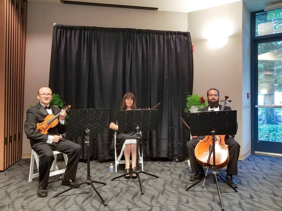 This year Trio Maxim was fortunate to be invited back to perform at Travis Credit Union Scholarship Awards ceremony in Vacaville, CA. It is an annual event to celebrate worthy high school students who are the recipients of the Travis Credit Union sch