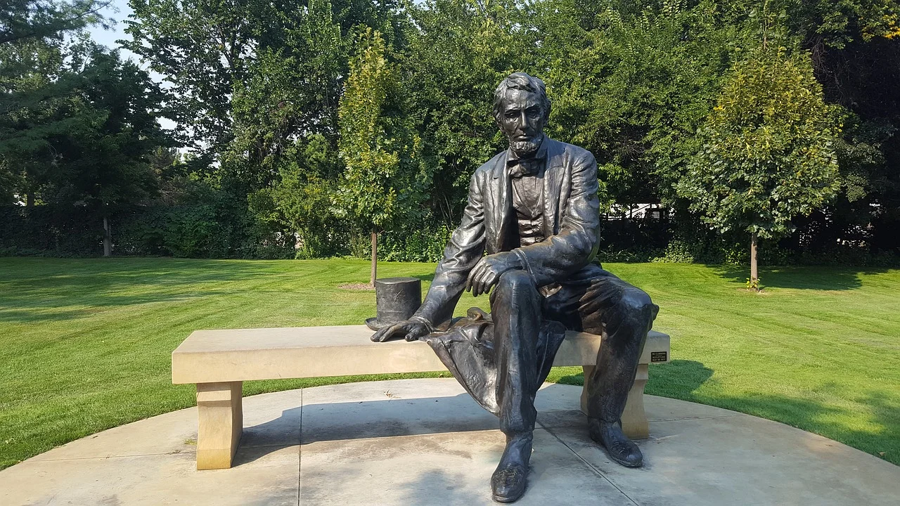 abraham-lincoln-1601012_1280.jpg