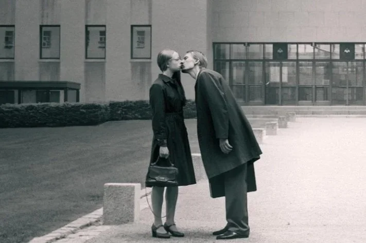 Markku Hakala &amp; Mari Käki: Hiidenkirnu