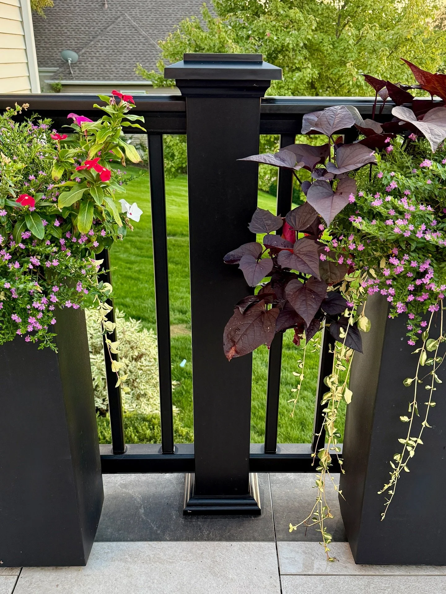 Did you know TimberTech doesn&rsquo;t just stand behind their decking with great warranties &mdash; they also offer composite railing backed by a 25-year warranty? Imagine not worrying about your deck for the next quarter century!

With multiple post