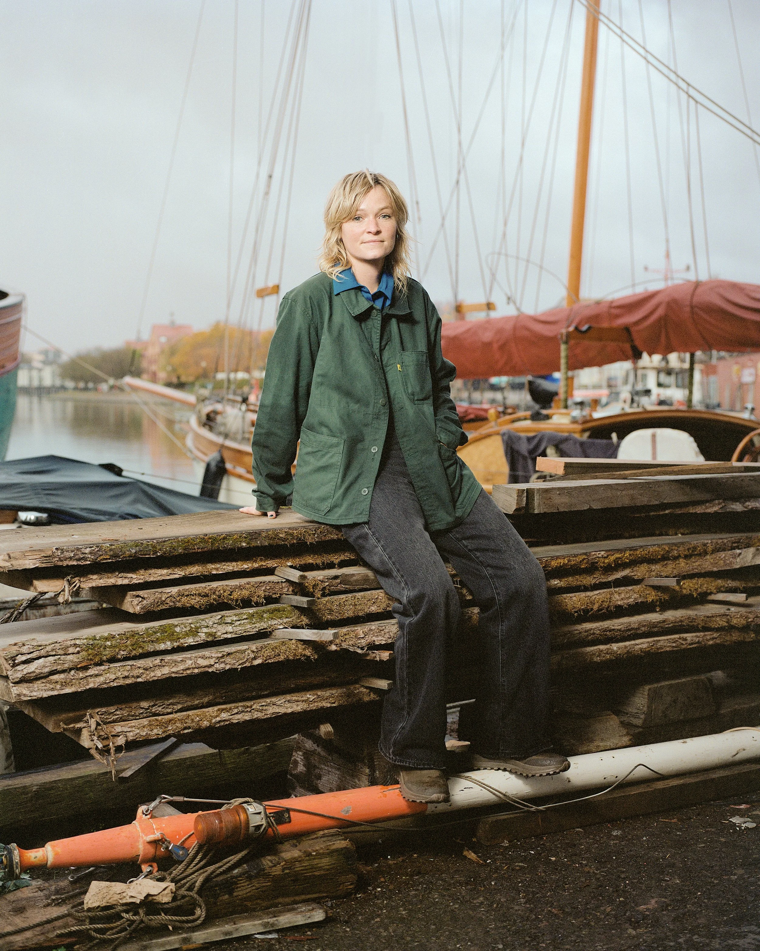 Billy Nomates - Crack Magazine 