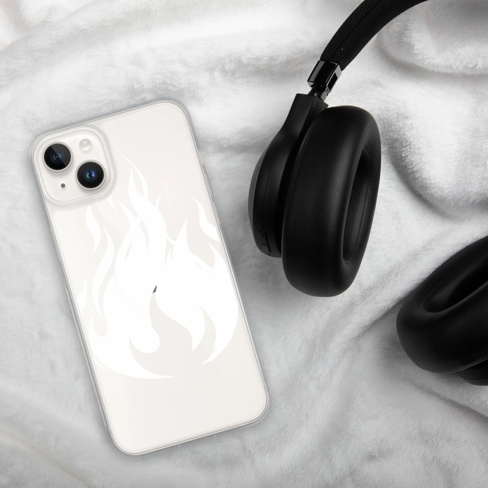 clear-case-for-iphone-iphone-14-plus-lifestyle-2-664e128a7d20d.jpg