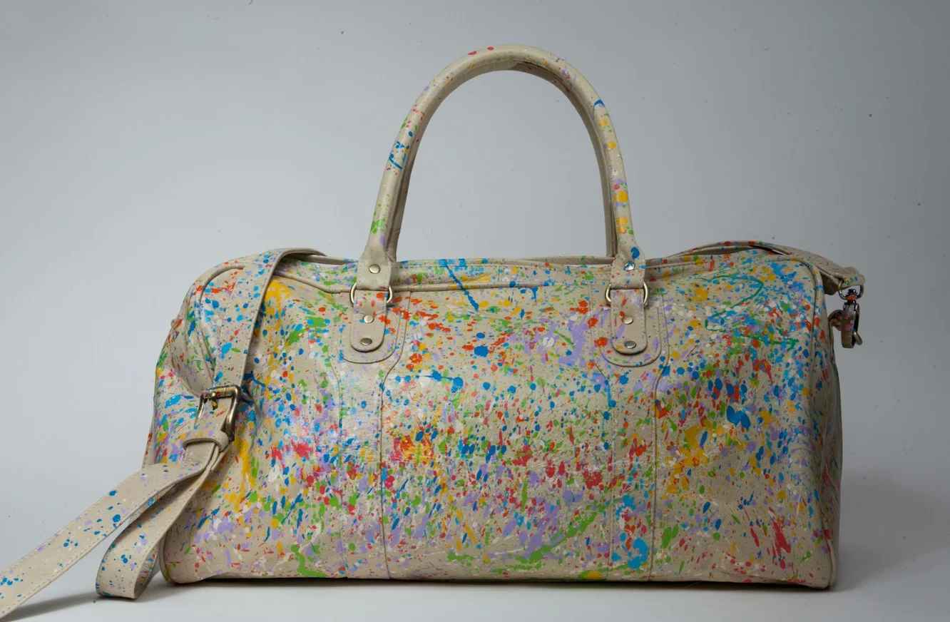 AO Duffel Beige Side 2.jpg