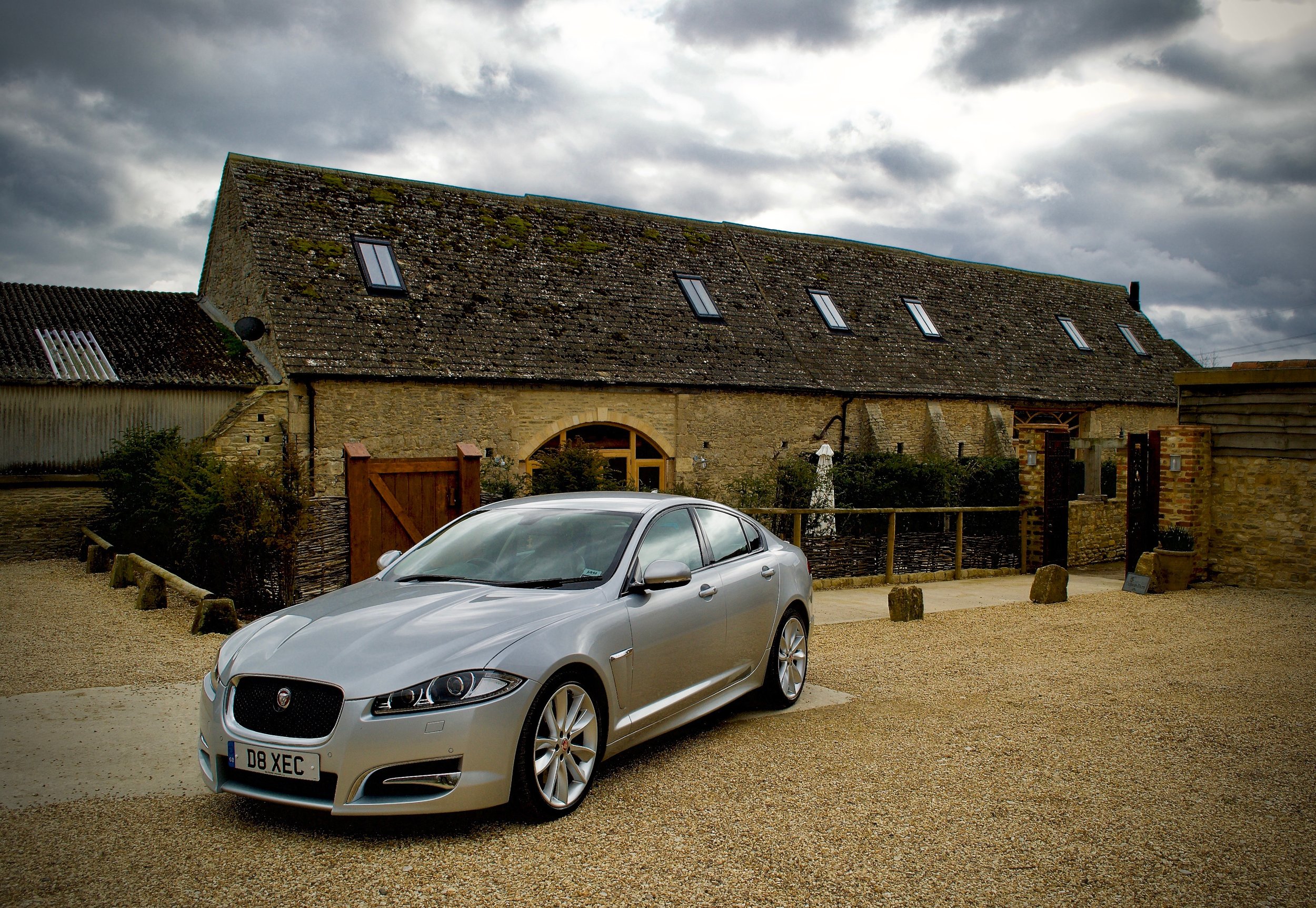 Oxleaze Barn 1.jpeg
