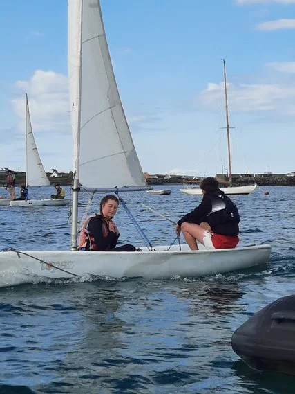 Sailing1.jpg