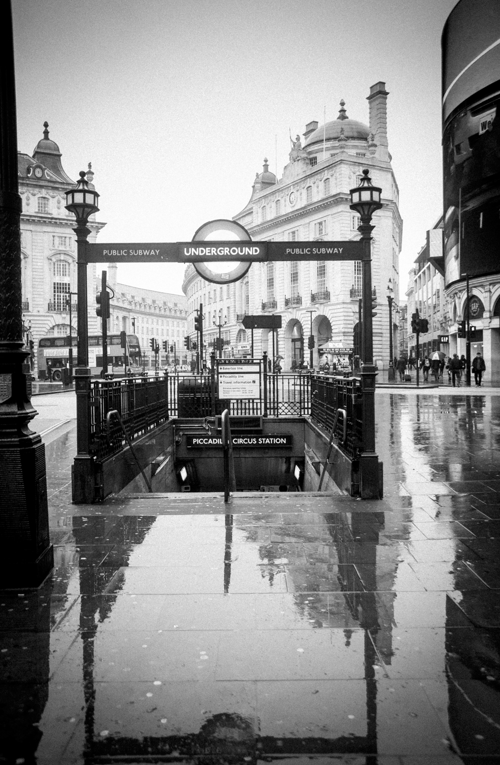Piccadilly.jpg