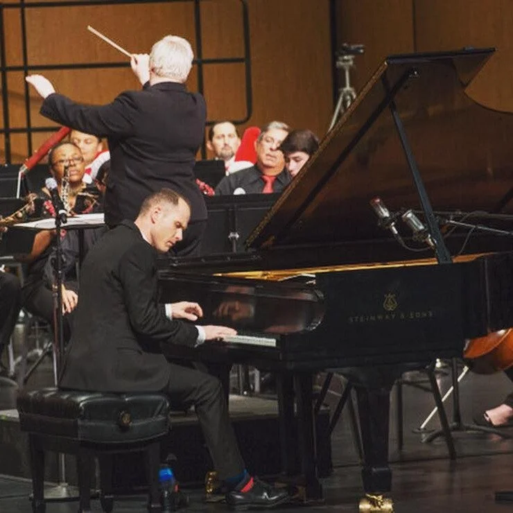 What a fun memory that popped up for me today! "Christmas In The City" with the Fort Bend Symphony Orchestra a while back!

Maestra Dominique R&oslash;yem &amp; the FBSO were such a joy!

Let's do it again soon!!