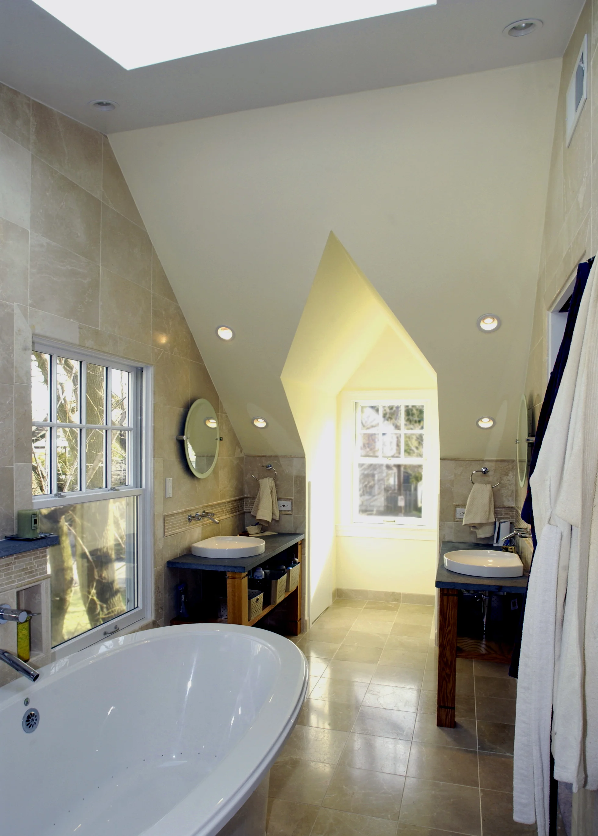 Lucus Bath-1.jpg