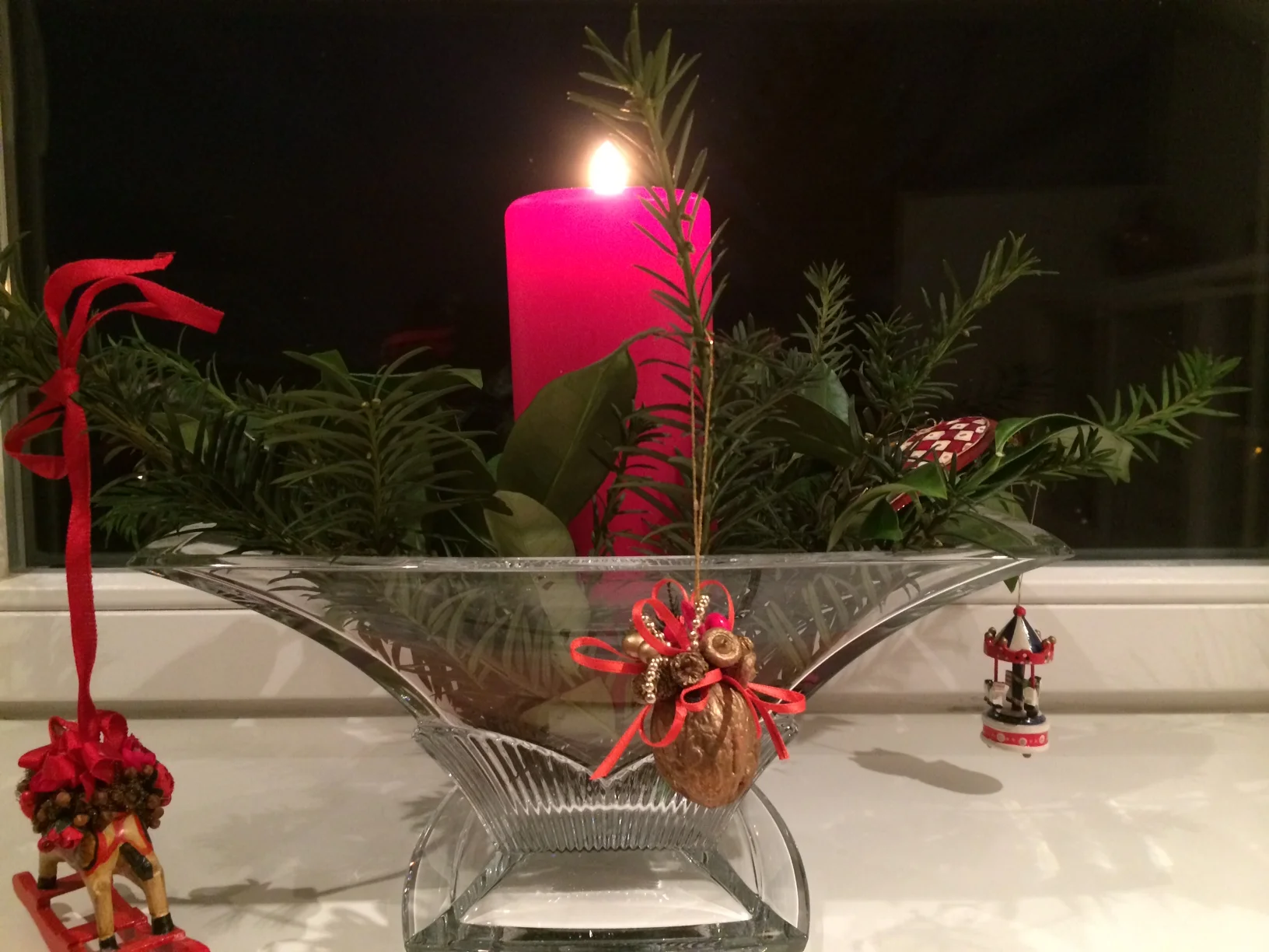 Sweet-spots between self-improvement and satisfaction