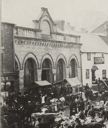 High st market day 1880 cropped.jpg