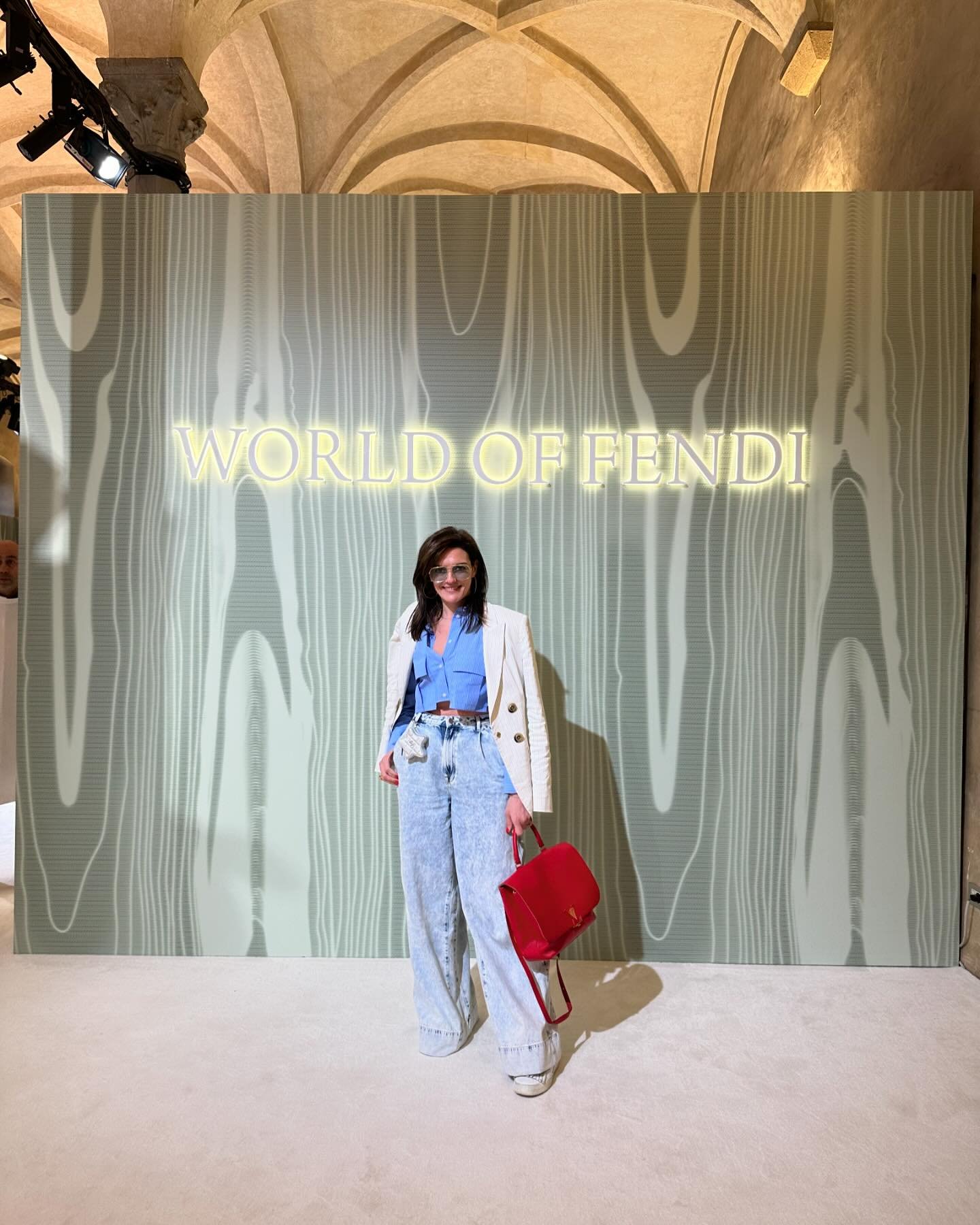 Grateful to my FℲ family for sharing their heart and soul at the World of Fendi; their annual, invitation only, made to order showroom 🤍🩵❤️ This year, hidden within the first great basilica of Florence, there was the opportunity to re commission ar