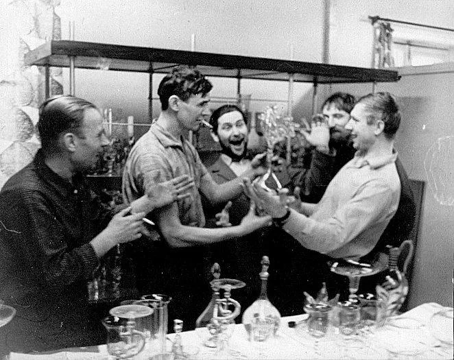 1966-1979: THE GLASS FACTORY