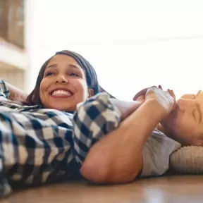 6 Signs That You're With the Right Partner