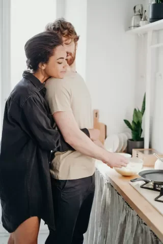 3 Ways Daters Signal Commitment Today